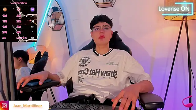 Im Juaniito online show from 10-05-25, 04:11