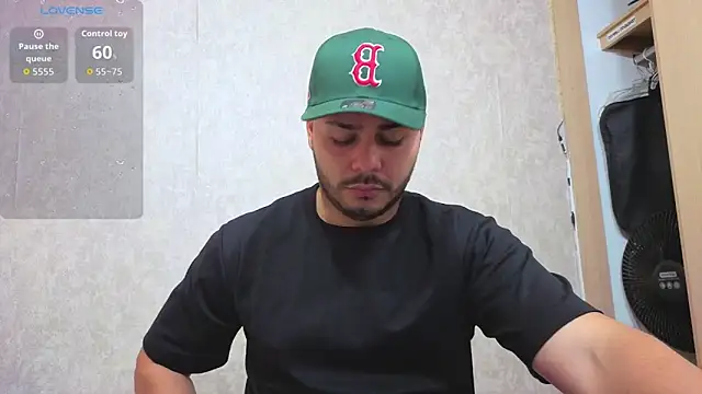 Snapshot of samuel_storm chatting on 02-20-26, 01:35 samuel storm online show from 02-20-26, 01:35