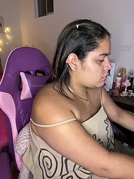 Snapshot of Anabelle_00_ chatting on 03-14-26, 03:12 Anabelle 00 online show from 03-14-26, 03:12