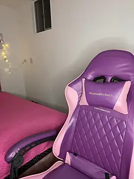 Snapshot of Anabelle_00_ chatting on 03-20-26, 03:11 Anabelle 00 online show from 03-20-26, 03:11