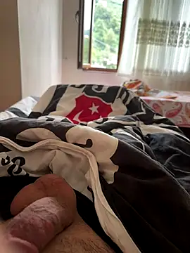 Snapshot of LAZ3R1 chatting on 10-16-25, 10:38 LAZ3R1 online show from 10-16-25, 10:38