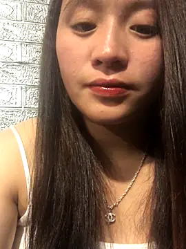 Snapshot of chipchip-00 chatting on 09-12-25, 02:28 chipchip-00 online show from 09-12-25, 02:28