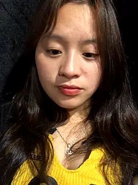 Snapshot of chipchip-00 chatting on 09-19-25, 10:38 chipchip-00 online show from 09-19-25, 10:38