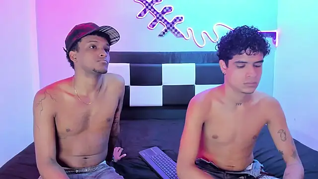 Lucky boys  X online show from 05-05-26, 02:25
