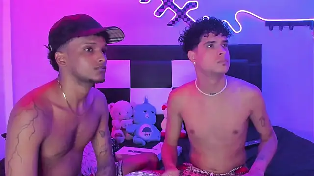 Lucky boys  X online show from 05-22-26, 01:28