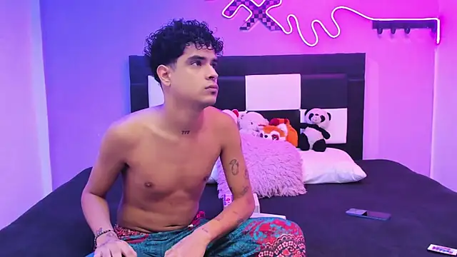 Lucky boys  X online show from 05-28-26, 01:08