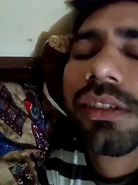 Snapshot of snadycam chatting on 10-24-25, 02:24 snadycam online show from 10-24-25, 02:24