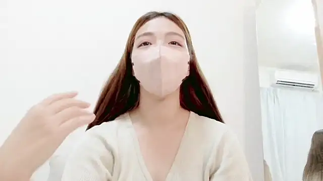 noa ano online show from 09-24-25, 10:29