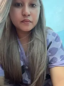 Snapshot of LeiPrettySlut05 chatting on 03-28-26, 02:49 LeiPrettySlut05 online show from 03-28-26, 02:49