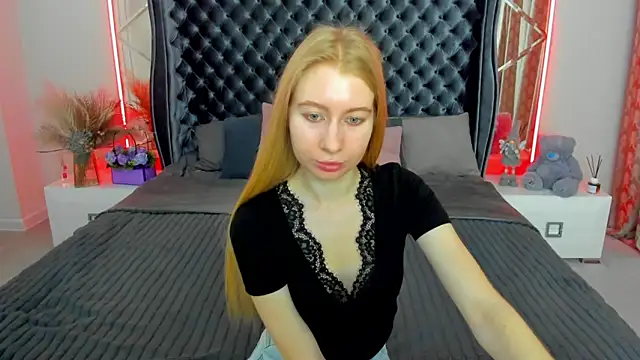 Alina Blonde online show from 05-07-26, 05:35