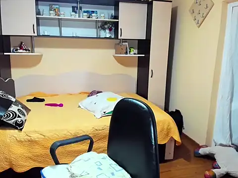 Snapshot of Soffy_Skye chatting on 02-22-26, 05:30 Soffy Skye online show from 02-22-26, 05:30