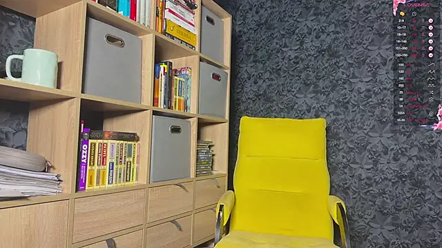 AzureEyes online show from 10-12-25, 04:28