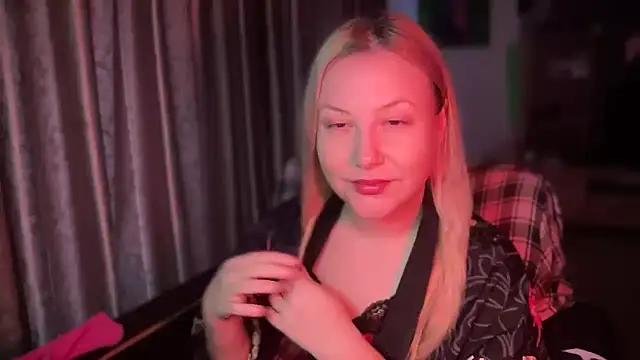 BikiHellena online show from 11-08-25, 06:35