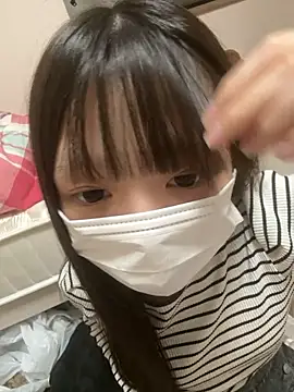 Snapshot of ms_saya chatting on 09-17-25, 04:47 ms saya online show from 09-17-25, 04:47