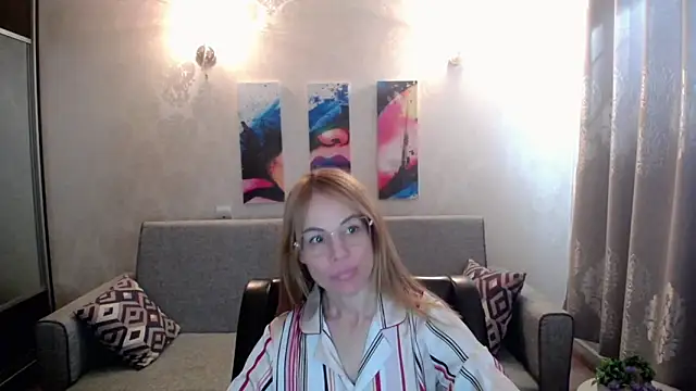 Snapshot of shy_hot_cat chatting on 09-12-25, 08:58 shy hot cat online show from 09-12-25, 08:58