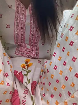 Snapshot of Aanjana_-Sharma chatting on 09-15-25, 08:09 Aanjana -Sharma online show from 09-15-25, 08:09