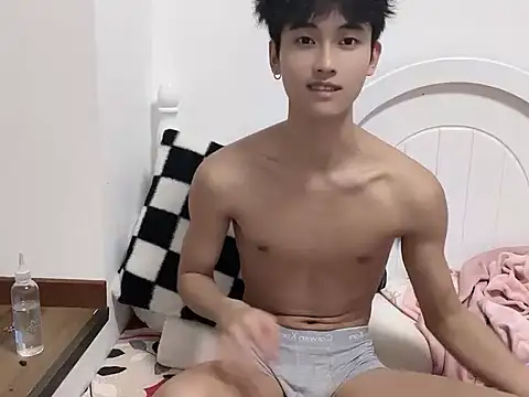 yangyang-2563 online show from 09-13-25, 01:55