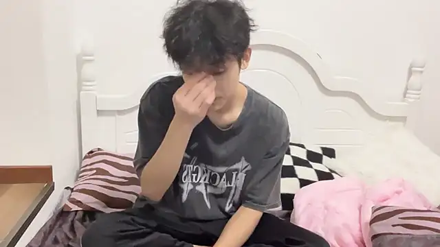 yangyang-2563 online show from 09-20-25, 12:06