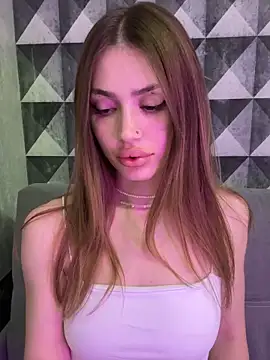 Snapshot of Elizabeth_Tay chatting on 03-09-26, 06:23 Elizabeth Tay online show from 03-09-26, 06:23