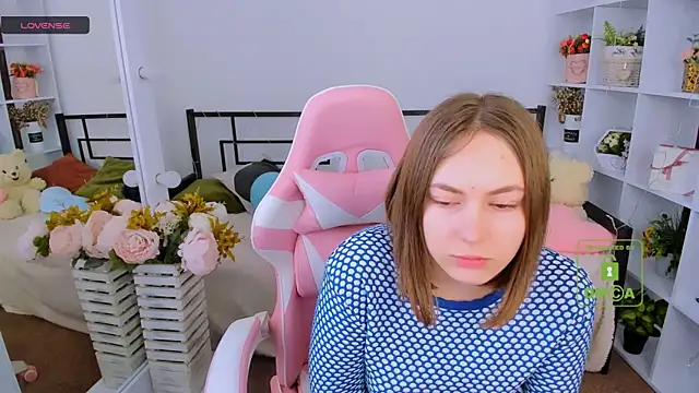 Elma Lily online show from 02-04-26, 11:38