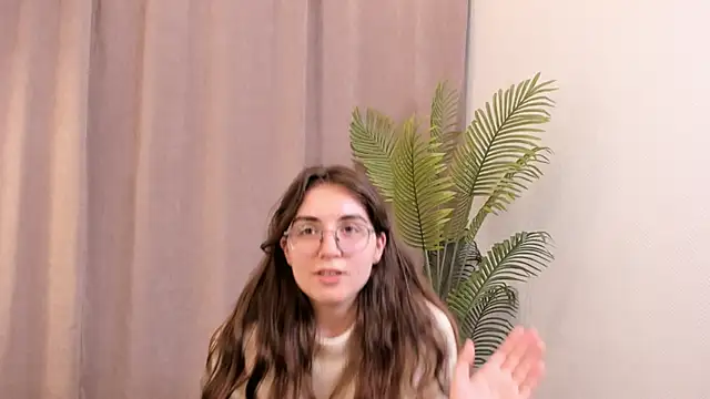 CareyHajdas online show from 09-19-25, 01:01