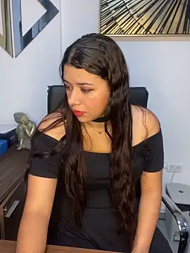 Alisonn Herrera online show from 09-19-25, 03:30