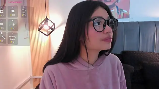 Evaa rosee  online show from 10-02-25, 11:39