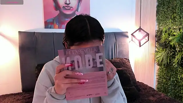 Evaa rosee  online show from 10-22-25, 11:54