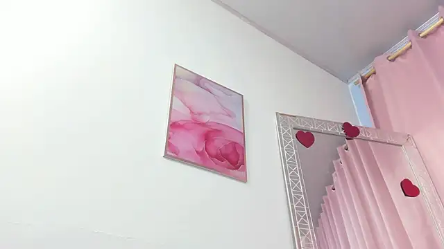 miajhonsonx online show from 06-19-26, 01:59