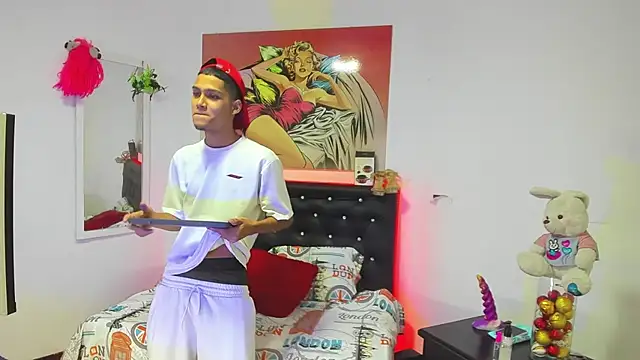 xxKamadevaxx online show from 10-06-25, 12:24