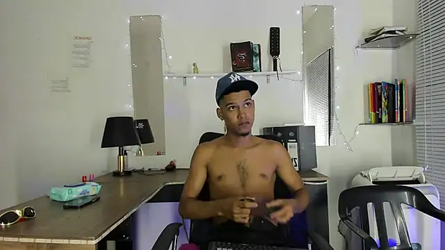 xxKamadevaxx online show from 05-05-26, 12:46