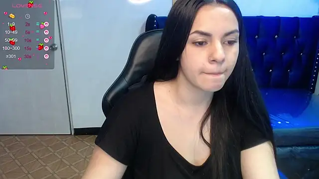 Mialover v online show from 09-26-25, 01:04