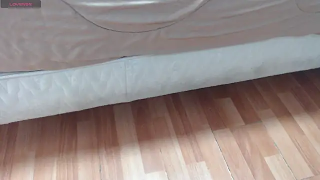 Shantal  G online show from 10-01-25, 05:19