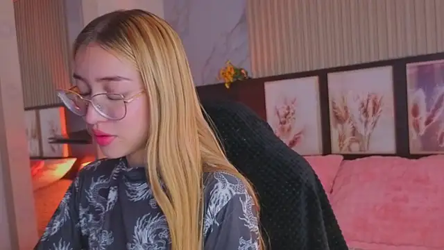 tokyoluu online show from 11-11-25, 07:03