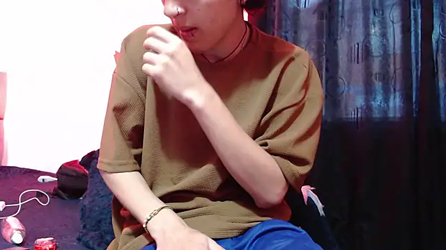 NaytonFreeman online show from 11-26-25, 11:22