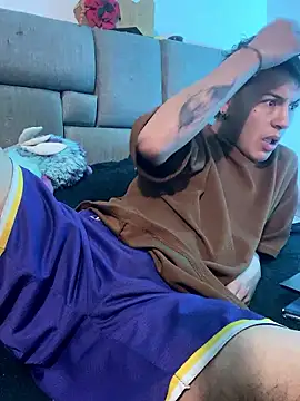 NaytonFreeman online show from 01-06-26, 11:47