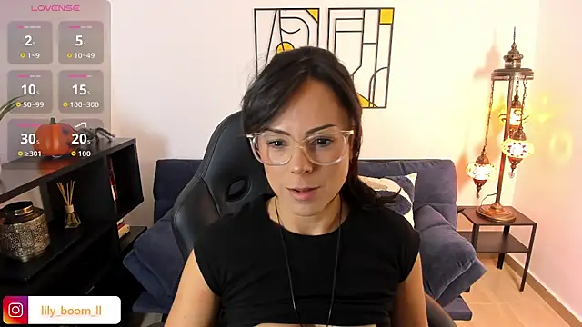 Lyliboomm online show from 10-23-25, 09:46