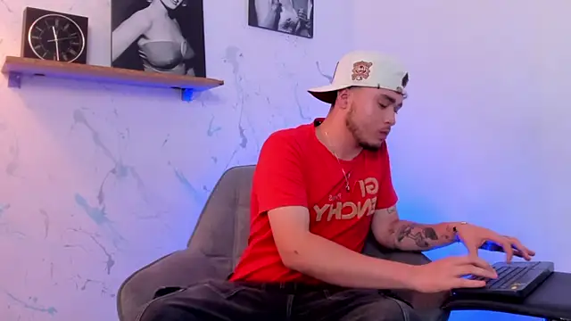 SALVATORE MULLER1 online show from 10-14-25, 01:39