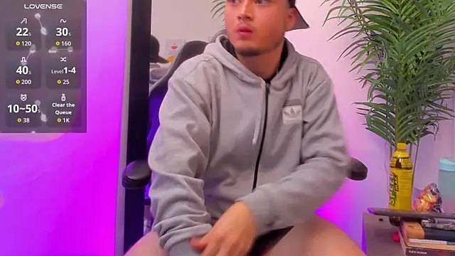 SALVATORE MULLER1 online show from 10-19-25, 06:25