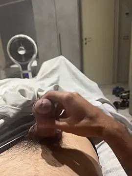 alexbergo87 online show from 09-11-25, 08:31