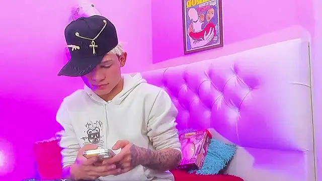 EL VENEZOLANO 22CM online show from 12-15-25, 07:12