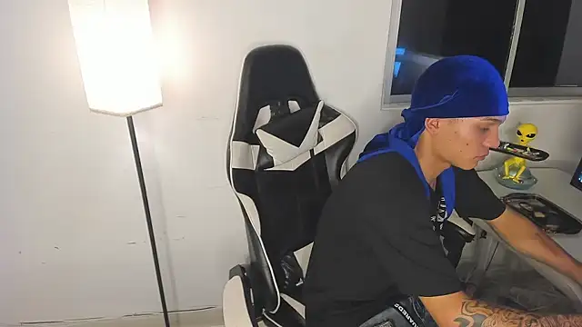 EL VENEZOLANO 22CM online show from 02-08-26, 06:39