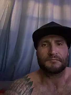 Snapshot of skip69xxx chatting on 02-27-26, 01:16 skip69xxx online show from 02-27-26, 01:16