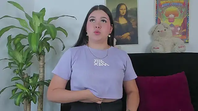 lily rose26 online show from 09-23-25, 11:30