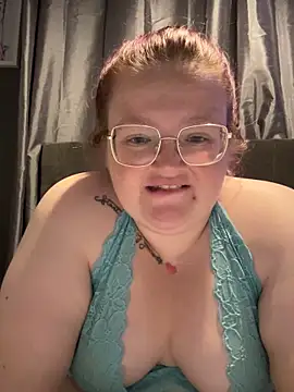 Snapshot of AmberBliss-X chatting on 09-30-25, 05:23 AmberBliss-X online show from 09-30-25, 05:23