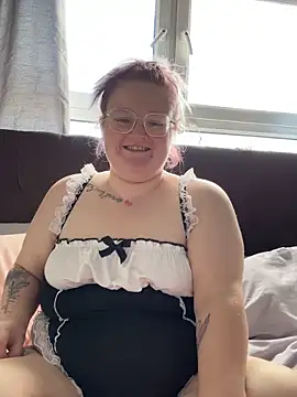 Snapshot of AmberBliss-X chatting on 10-06-25, 11:51 AmberBliss-X online show from 10-06-25, 11:51