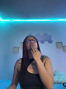 Daliila 11 online show from 02-10-26, 03:10