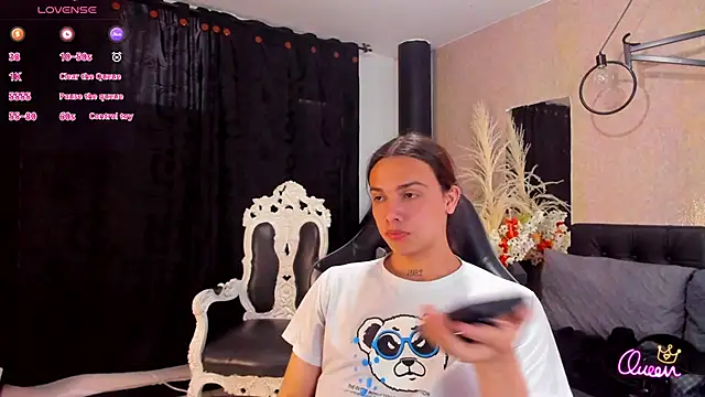 Snapshot of Almaazz chatting on 02-27-26, 07:36 Almaazz online show from 02-27-26, 07:36