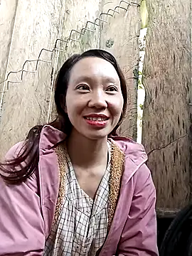 bonnie-00 online show from 09-27-25, 03:11