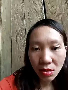 bonnie-00 online show from 10-20-25, 02:01